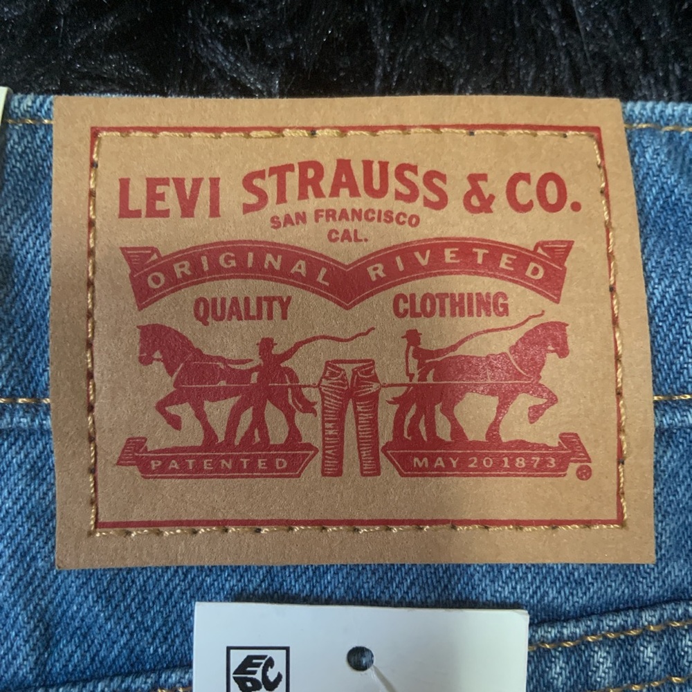 Levi's Orange Tag Denim Skirt - Picture 4 of 10